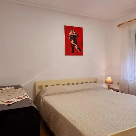 Bezhani Standard * Golem (Tirana)