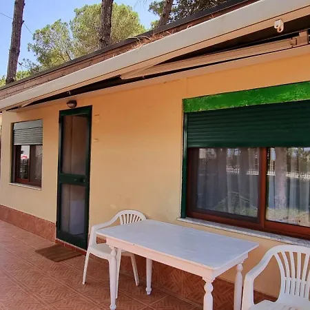 Bezhani Standard Villa Golem (Tirana)