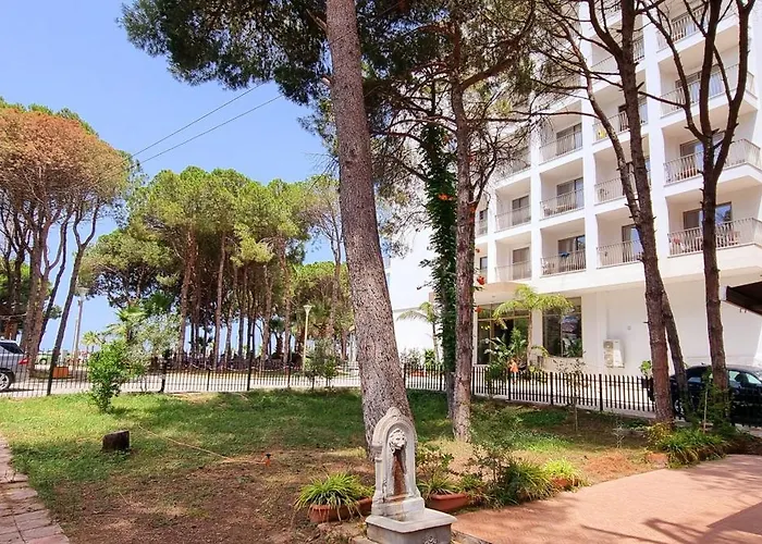 Bezhani Standard Villa